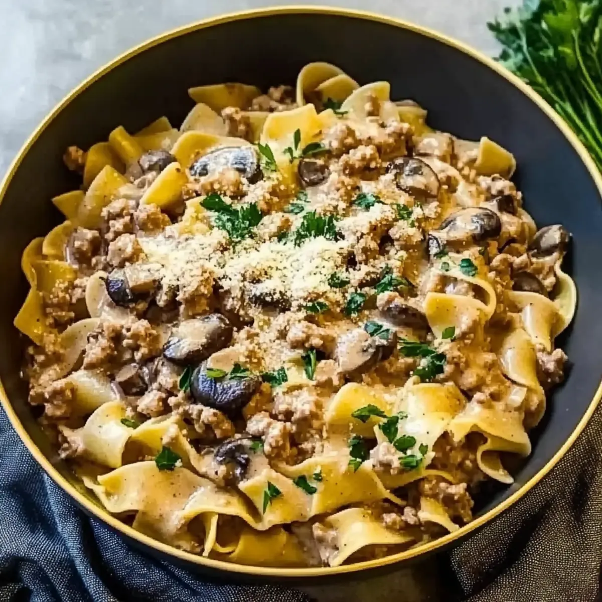 Creamy Turkey Stroganoff: Quick, Comforting Family Dinner