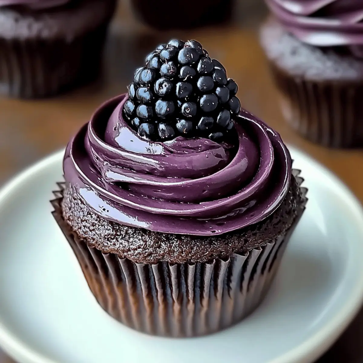 Irresistible Dark Chocolate Blackberry Cupcakes You Must Try